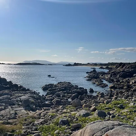 Con Excelentes Vistas Al Mar En La Playa De Carnota